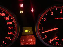 What Does the BMW DTC Button Do? - Dubi Cars - New and Used Cars